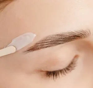 professional eyebrow shaping